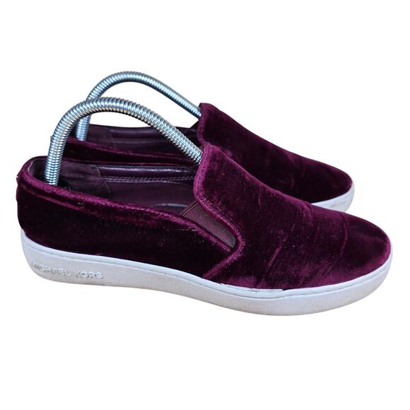 Michael Kors Slip On Sneakers Burgandy Velvet Womens Size 8.5 M Perfect for Fall - Picture 3 of 8